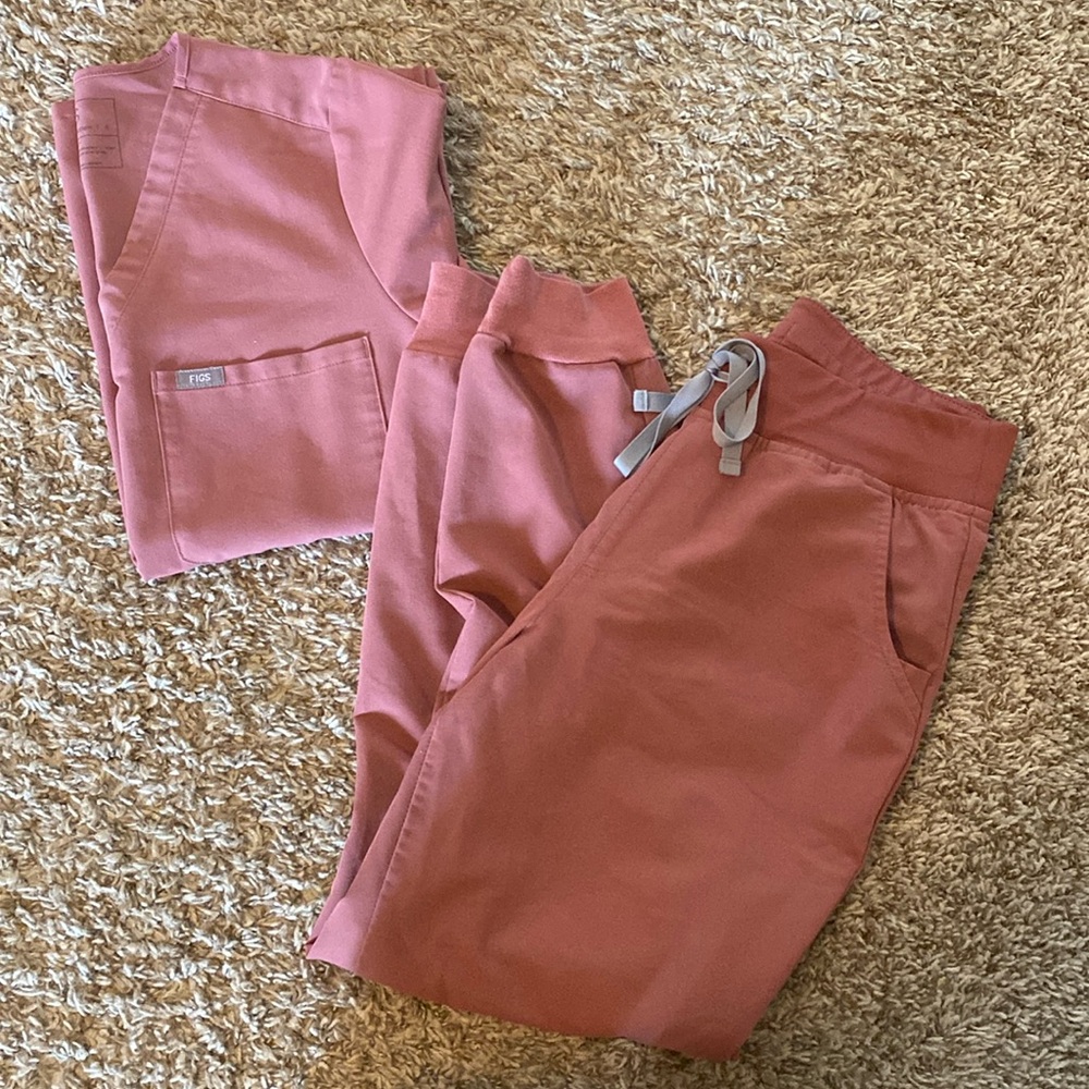 Small Figs Scrub set
